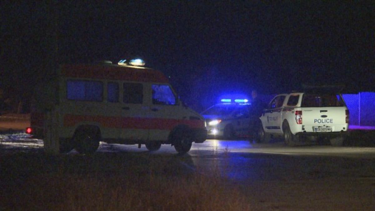 Първи СНИМКИ от среднощната драма в Лесново, започнала с брутално убийство