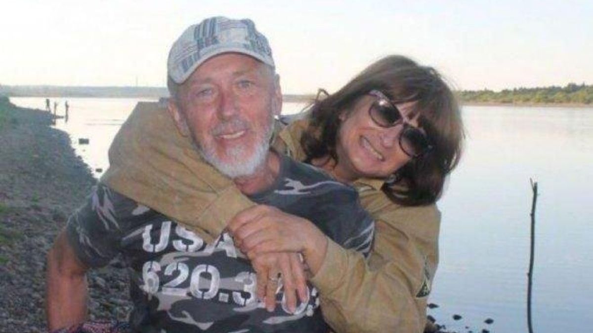 Шавливият Стоян Алексиев подви опашка и се върна при жена си, а палавата Ивана избяга в...