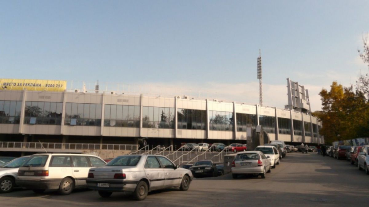 Стана ясно колко ще плащаме за 1 час престой около Националния стадион, има капан за шофьорите!