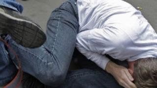 Бизнесмен преби зверски тийнейджър в Благоевград