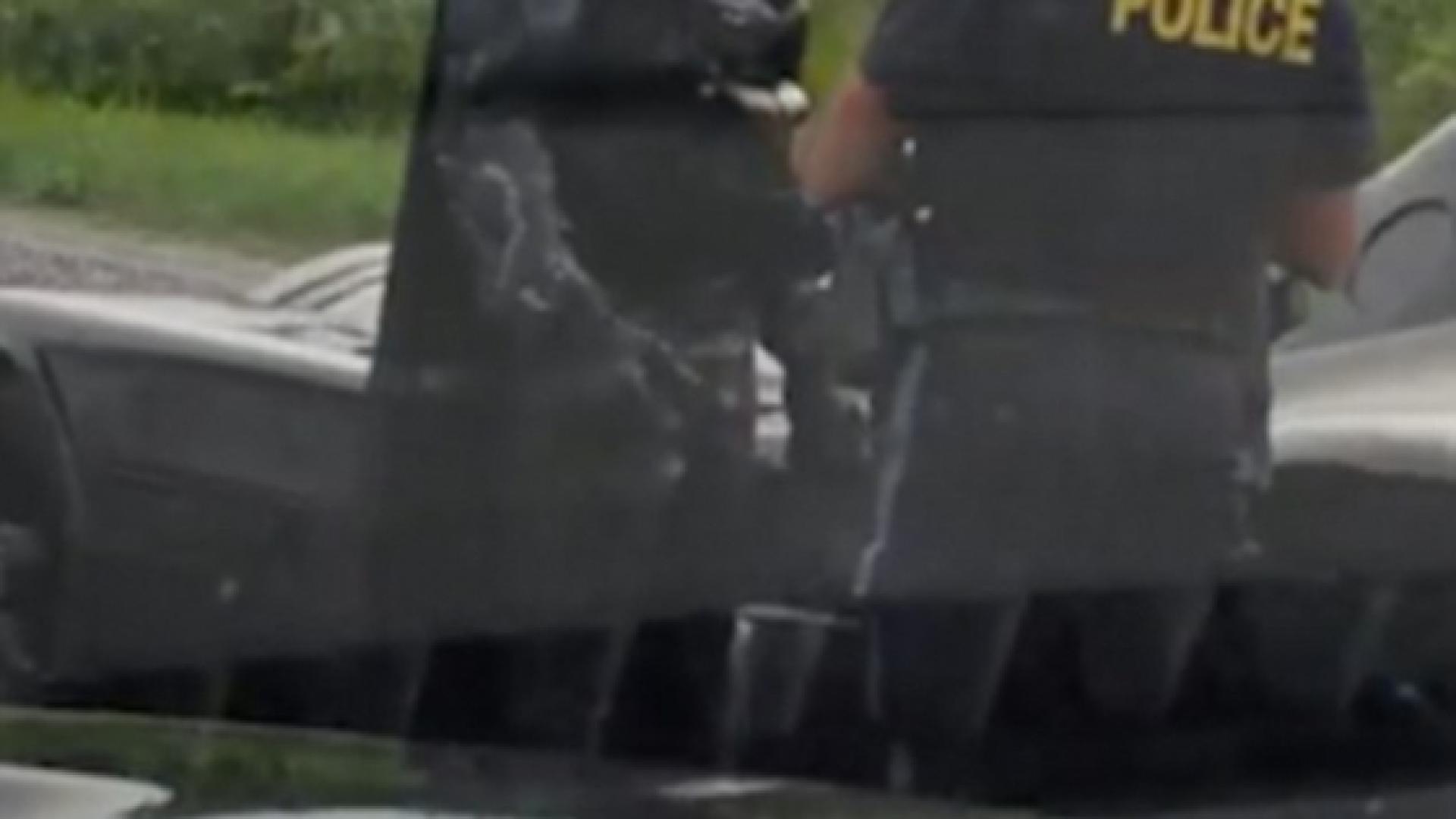 Вече видяхме всичко! Полицията спря Батман за превишена скорост (ВИДЕО)