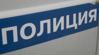 Камери заснеха как мъж изнася трупа на 14-годишна девойка от дома си след нощ със секс играчки (ВИДЕО 18+)