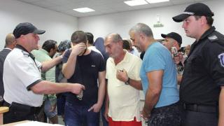 Ето ги задържаните членове на цигарената мафия, съдът отесня (СНИМКИ)