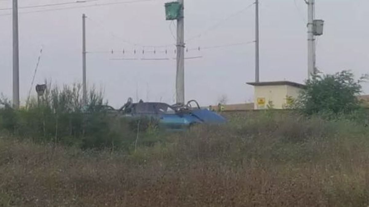 Първи СНИМКИ от жестокия инцидент край гара Михайлово 
