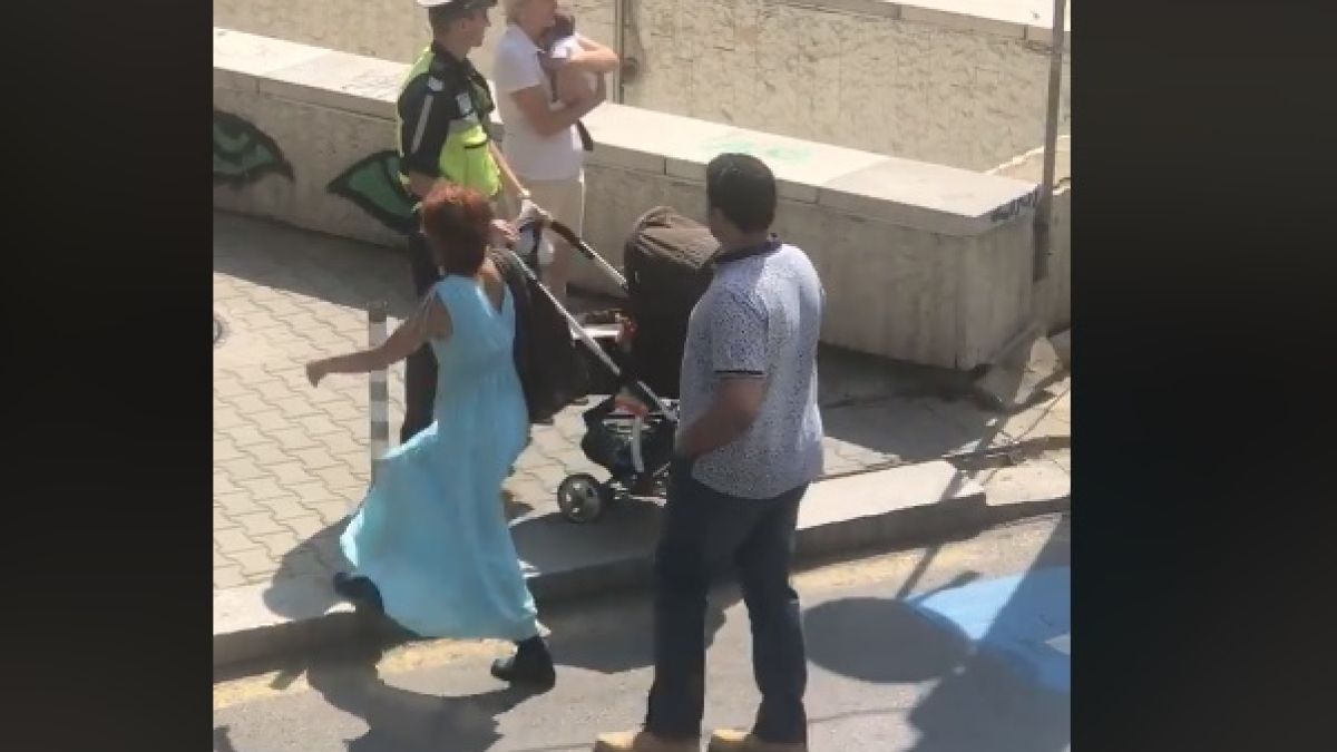 Това ВИДЕО разбуни Фейсбук! Наш полицай наруши всички правила на пътя заради една жена