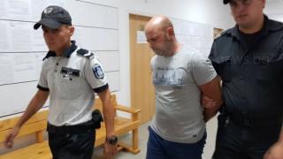 Собственикът на незаконния цех за цигари в Калугерово остава зад решетките 
