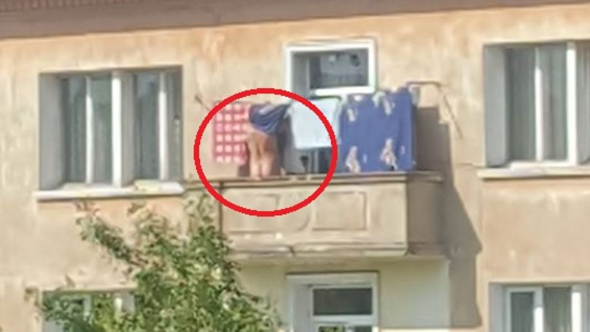 Само в БЛИЦ! СНИМКА (18+) на гол перничанин взриви мрежата!