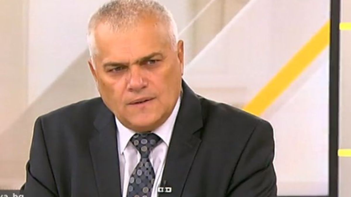 Валентин Радев посочи точните мотиви са оставката си 