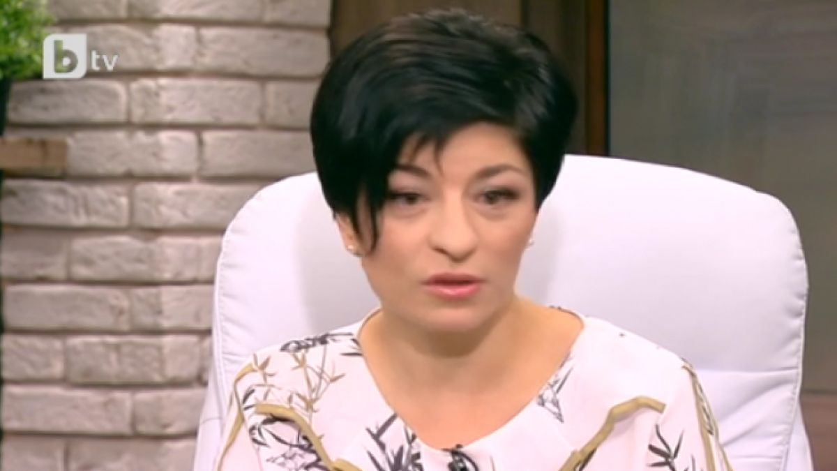 Десислава Атанасова скастри Стойнев: Дементна или просто шизофренична е БСП?
