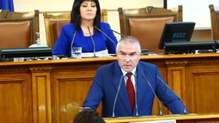 Марешки побесня заради кражба в парламента, не е за вярване какво смърдящо нещо е внесъл! 