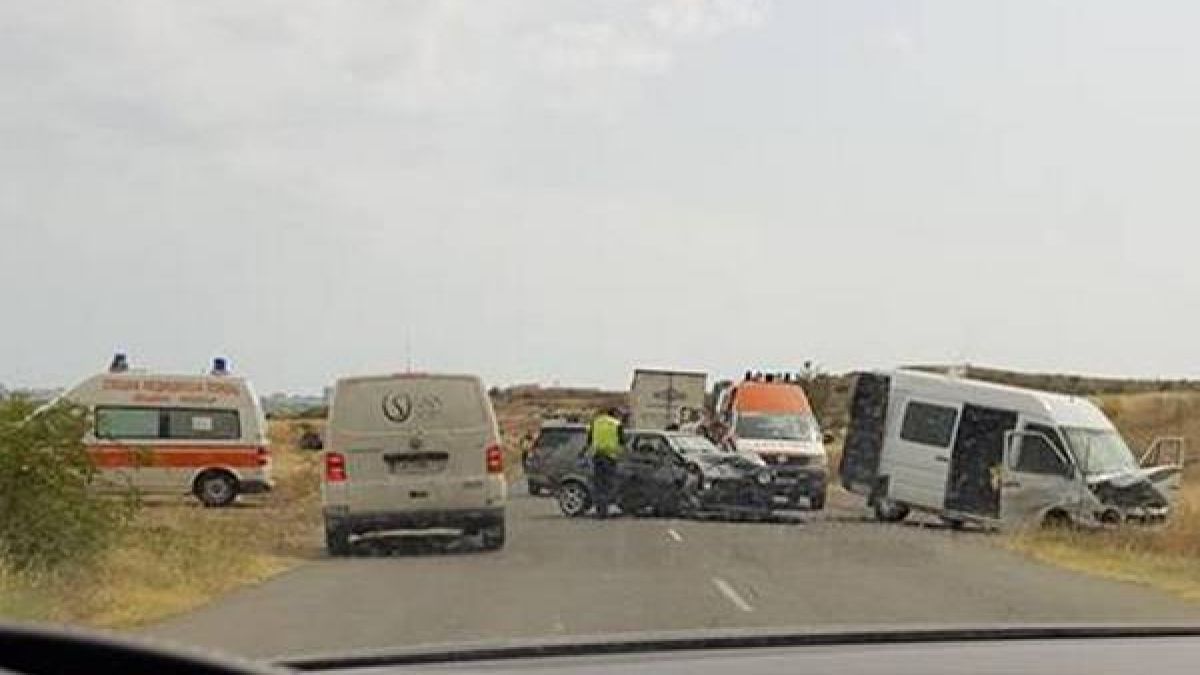 Зверско автомеле край Слънчев бряг! (СНИМКИ)