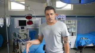Вергов – пиянде, Карамазов – уличен бияч, а Ана Пападопулу...