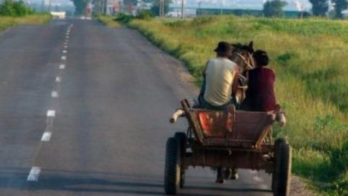  5-годишно дете, оставено само в каруца, падна и... 