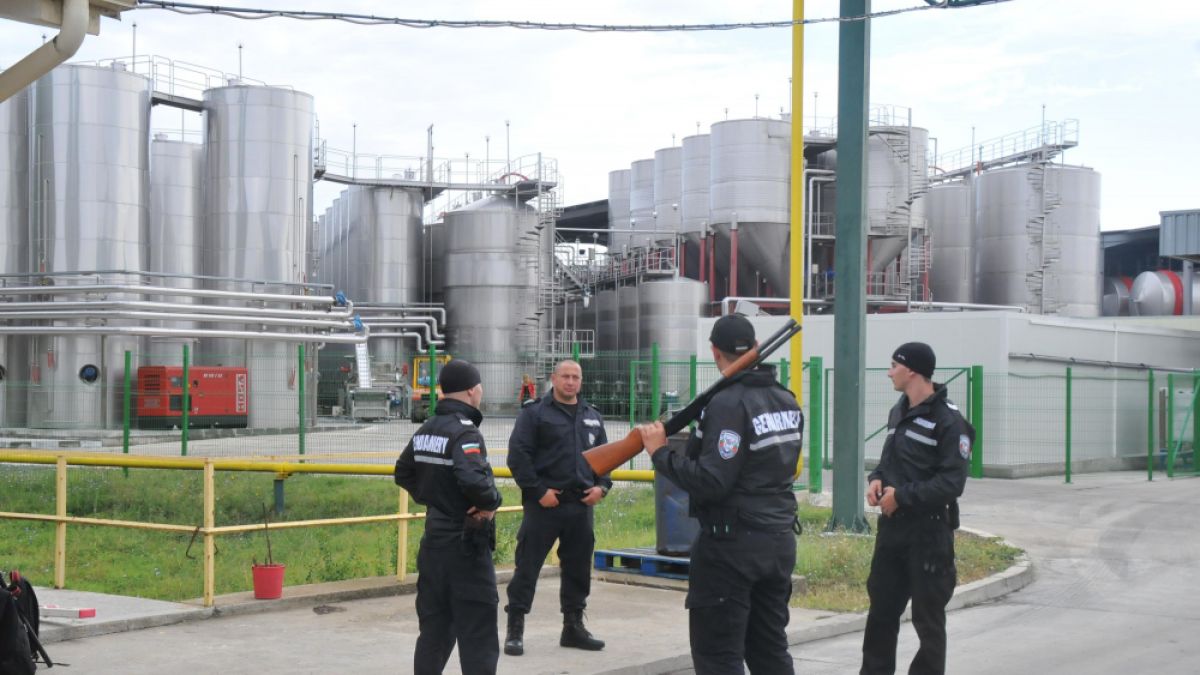 Спецсъдът решава съдбата на Миню Стайков, шурея му и сина на карнобатския кмет 