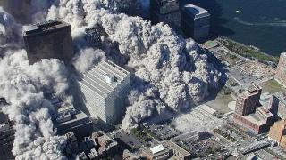 Разтърсващите кадри от 11 септември 2001 година, които никога няма да бъдат забравени (ВИДЕО) 