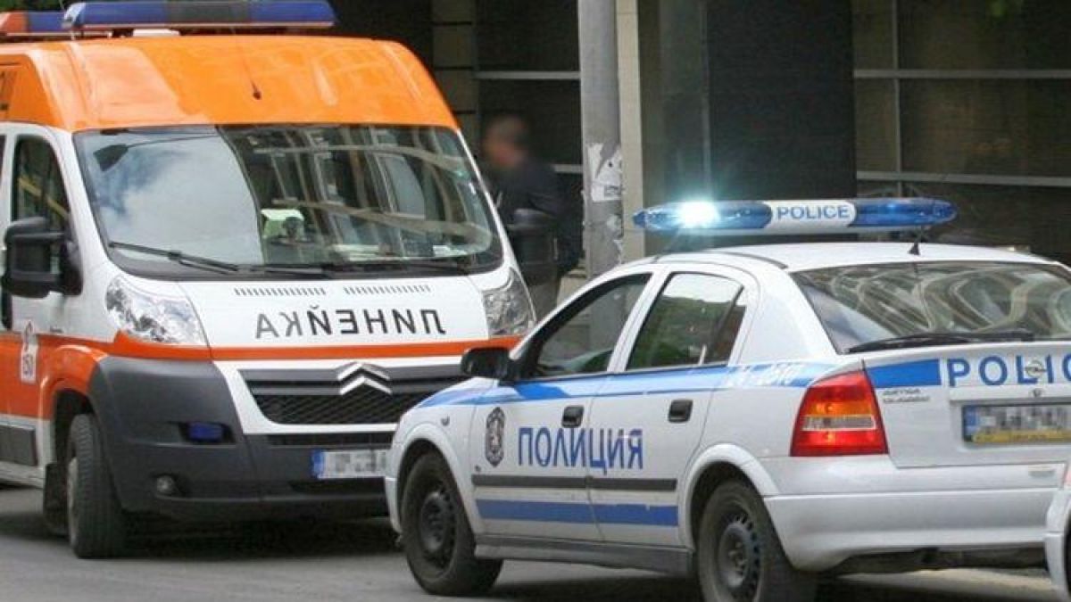 Първо в БЛИЦ: Тежко меле с Голф на Сточна гара тази сутрин! 