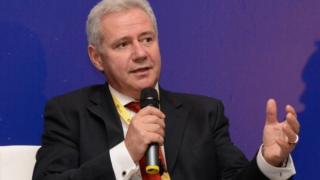 Първо в БЛИЦ! КРИБ избухна срещу Капитал, организацията застана зад Манолев за транспортен министър