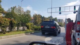Проговори шофьорът на БМВ-то от скандала с линейката в Пловдив 
