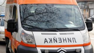 Черна неделя! Петима са в болница след тежка катастрофа на Подбалканския път