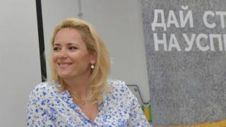 Лора Крумова обсебена от Яворов! Ето защо