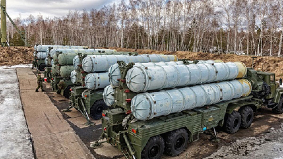 Reuters: След свалянето на „Ил-20“ Русия предава на Сирия С-300