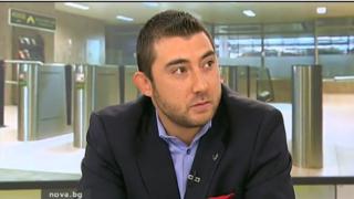 Карлос Контрера обясни каква грешка е допуснал, когато е ритнал багажа на бабата!