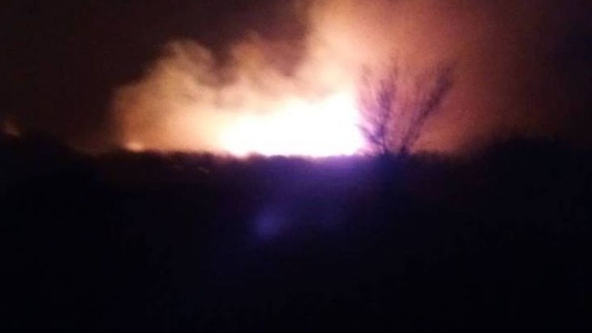 БЛИЦ TV: Нов пожар в Карловско държа на нокти цяла нощ пожарникари и лесничеи