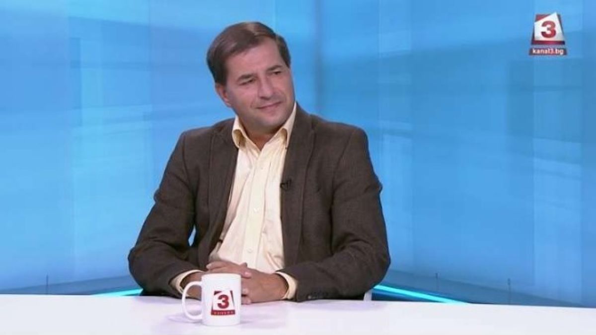 Борислав Цеков: ГЕРБ вече е уморена от властта, но БСП не може да убеди обществото, че може да управлява