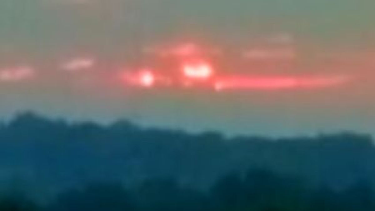 Стивън засне на ВИДЕО чудо невиждано в небето над Индиана