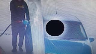 Този шофьор на "Опел" направи нещо възмутително на варненска бензиностанция