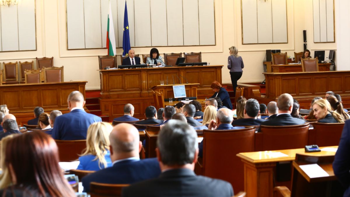 Камарата на строителите иска да падат глави в БСП!