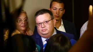Извънредно! Цацаров иска отмяна на решението Полфрийман да бъде освободен