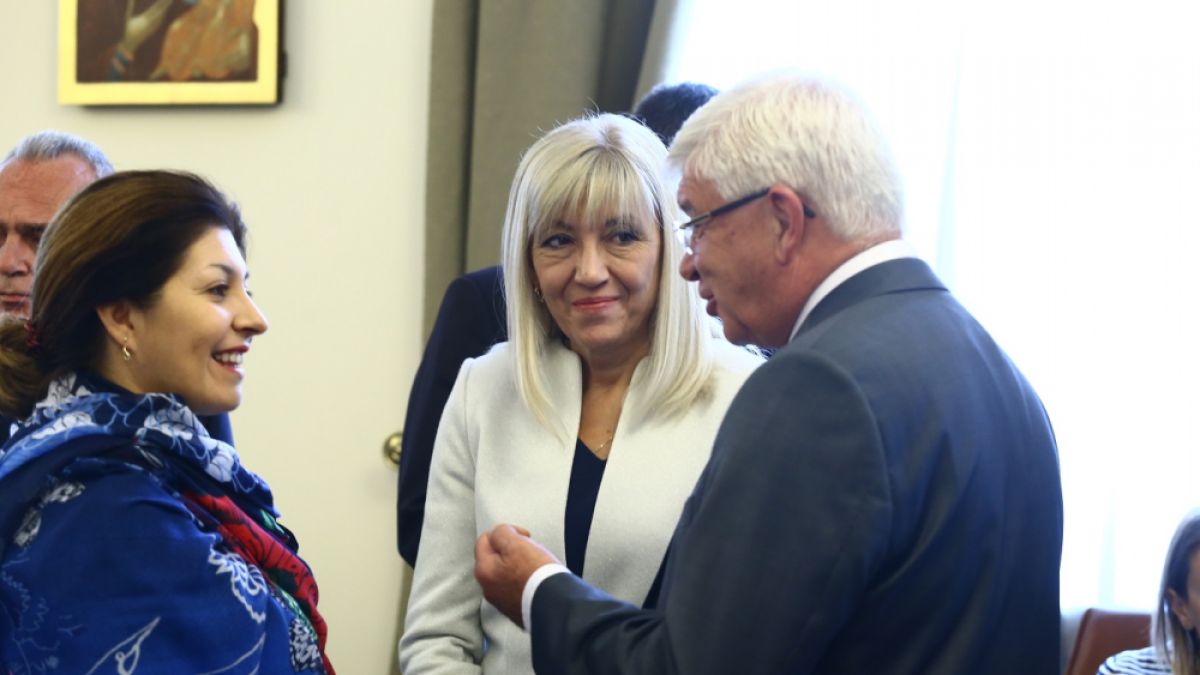 Правителството даде зелена светлина на важен икономически документ (СНИМКИ)