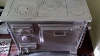 Световната банка настоява всички стари печки на въглища и дърва в България да бъдат подменени, ето с колко ще се изръсим