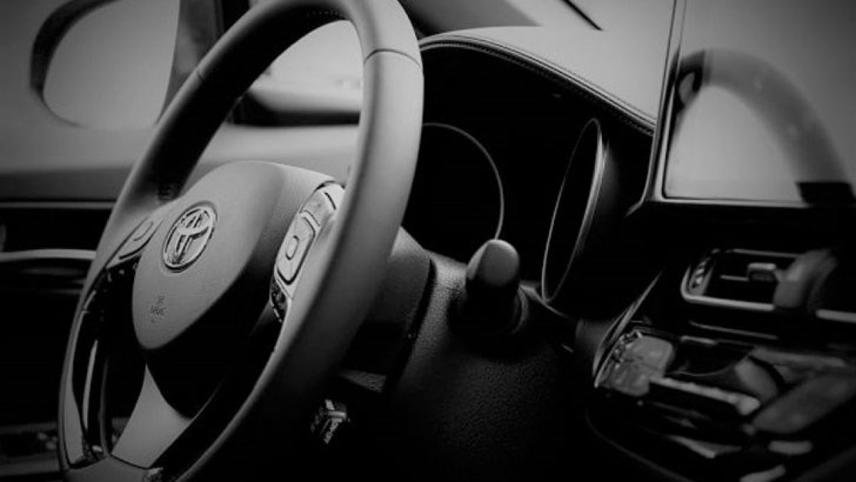 Какво се случва? Toyota изтегля още 2,43 милиона хибридни коли в цял свят