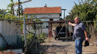 Първи подробности за зловещата семейна трагедия в Сливенско с бащата, убил 17-годишната си дъщеря (СНИМКИ)