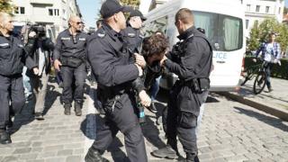 Окошариха провокатор от протеста пред сградата на Столична община 