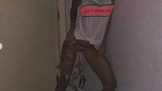 Сузанита се нашари като коледна елха и пусна нови провокативни СНИМКИ 18+