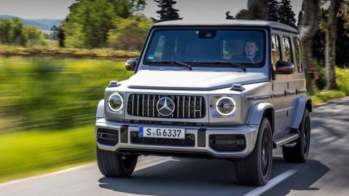 Вижте и почувствайте как най-новият Mercedes-AMG G63 набира до 250 км/ч (СНИМКИ/ВИДЕО)