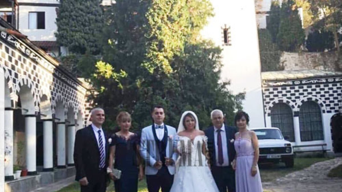 За тази сватба ще се говори дълго в Благоевград - омъжи се щерката на голям бизнесмен! 