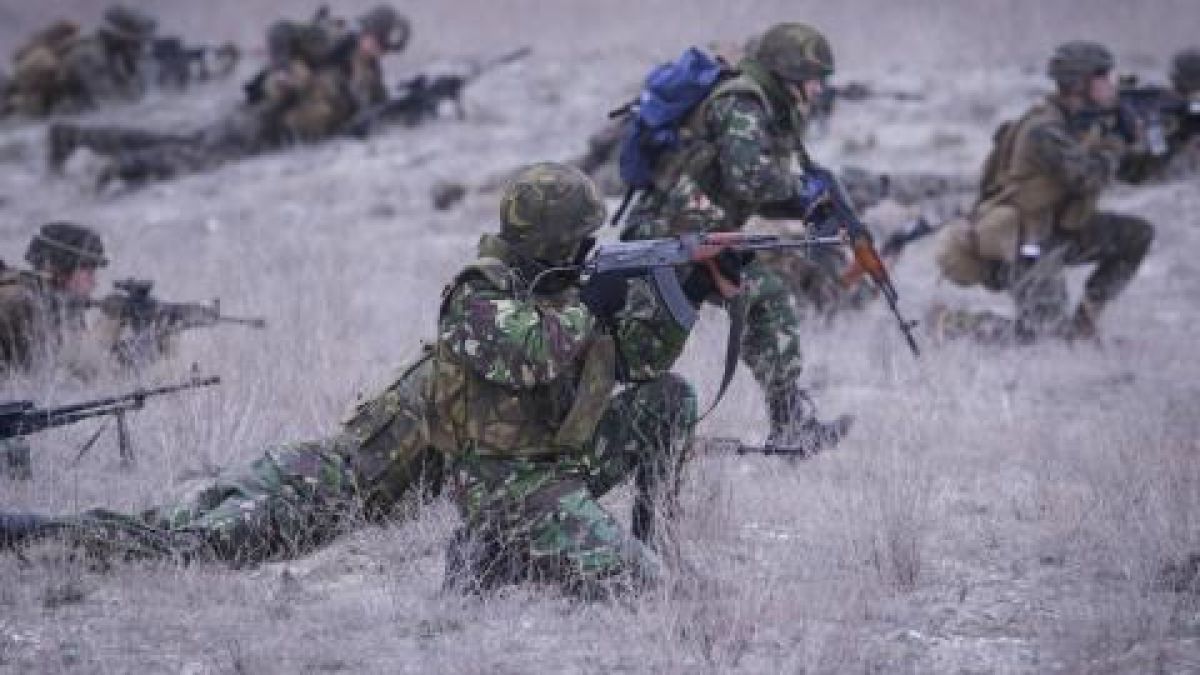 НАТО към Русия за военните учения: Не се безпокойте!