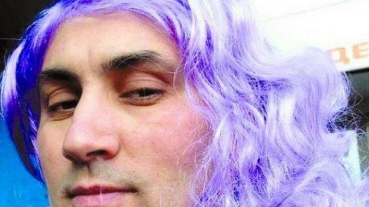  Протестърът Асен Генов съкрушен от провала на инсинуациите на "психодесните" за убийството на Виктория: Бойко ще ви е много благодарен!   