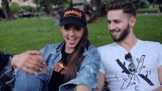Папи Ханс със солен борч към Дара! Певицата го чака да излезе, за да й върне парите 
