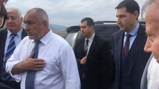 Борисов: Няма да се занимавам всеки ден с това кой бърка асфалта 