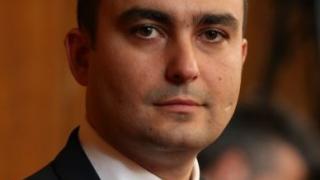 Депутат от ГЕРБ коментира внесения от БСП вот на недоверие и отсече, че...