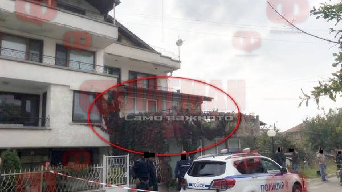 Бруталният килър с чука от Сарафово още е в къщата, където помлял жена си!