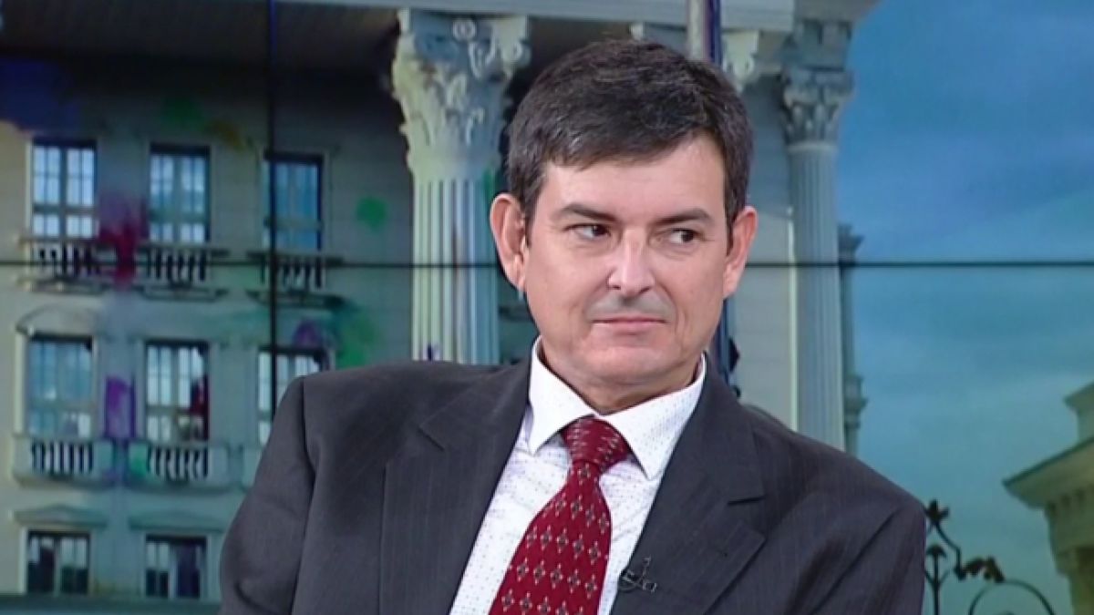 Историк посочи кога ще се появи на картата Република Северна Македония