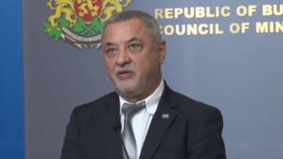 От последните минути: Валери Симеонов с извънредно изявление за оставката си 