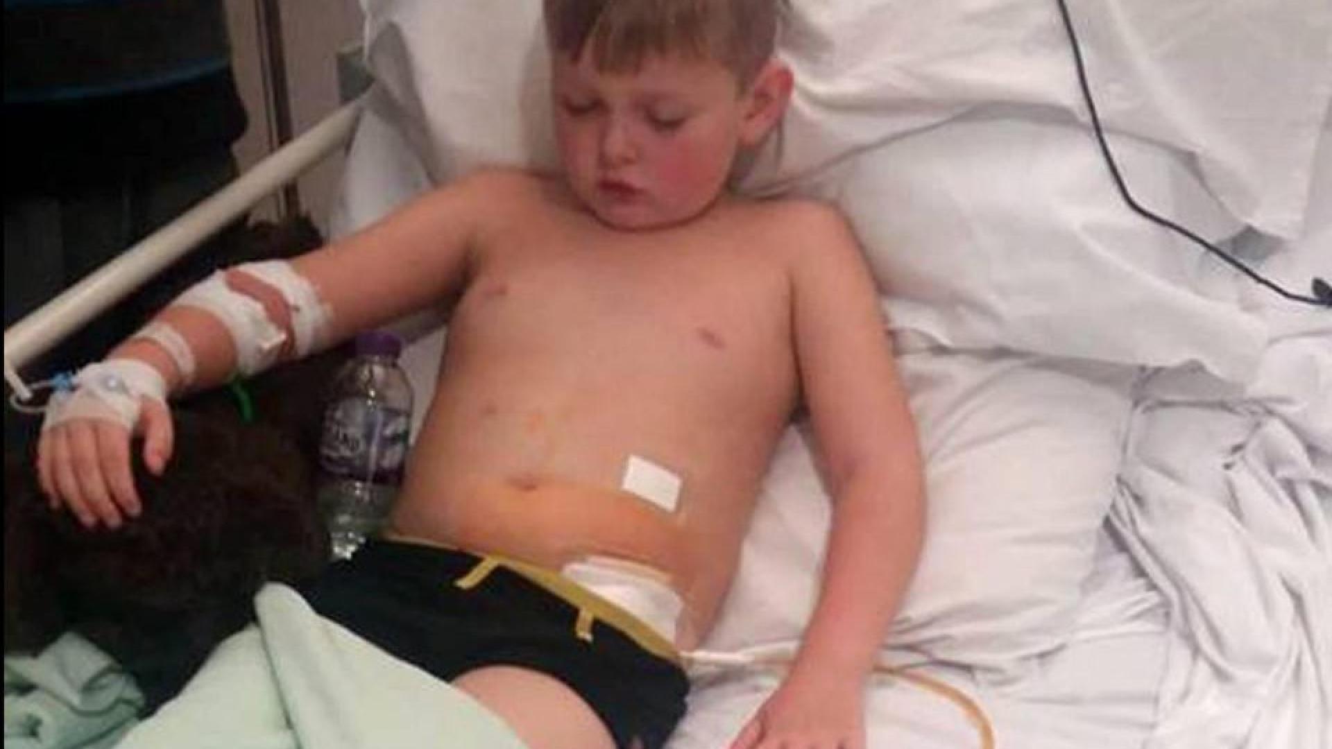 Малкият Кейн едва не умря в страшни болки, защото лекарите си мислеха, че има … запек (СНИМКИ)