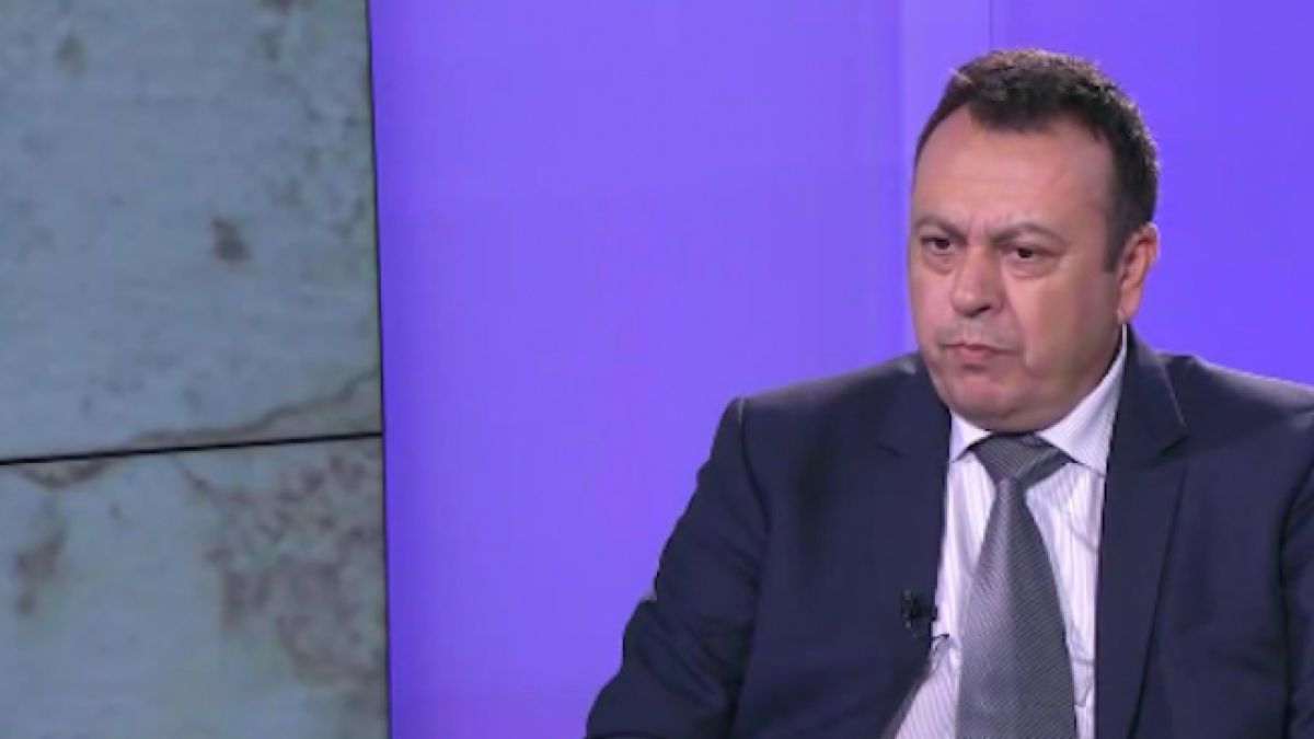 Хамид Хамид: Обединени патриоти и Валери Симеонов са отровните пластмаси в българската политика
